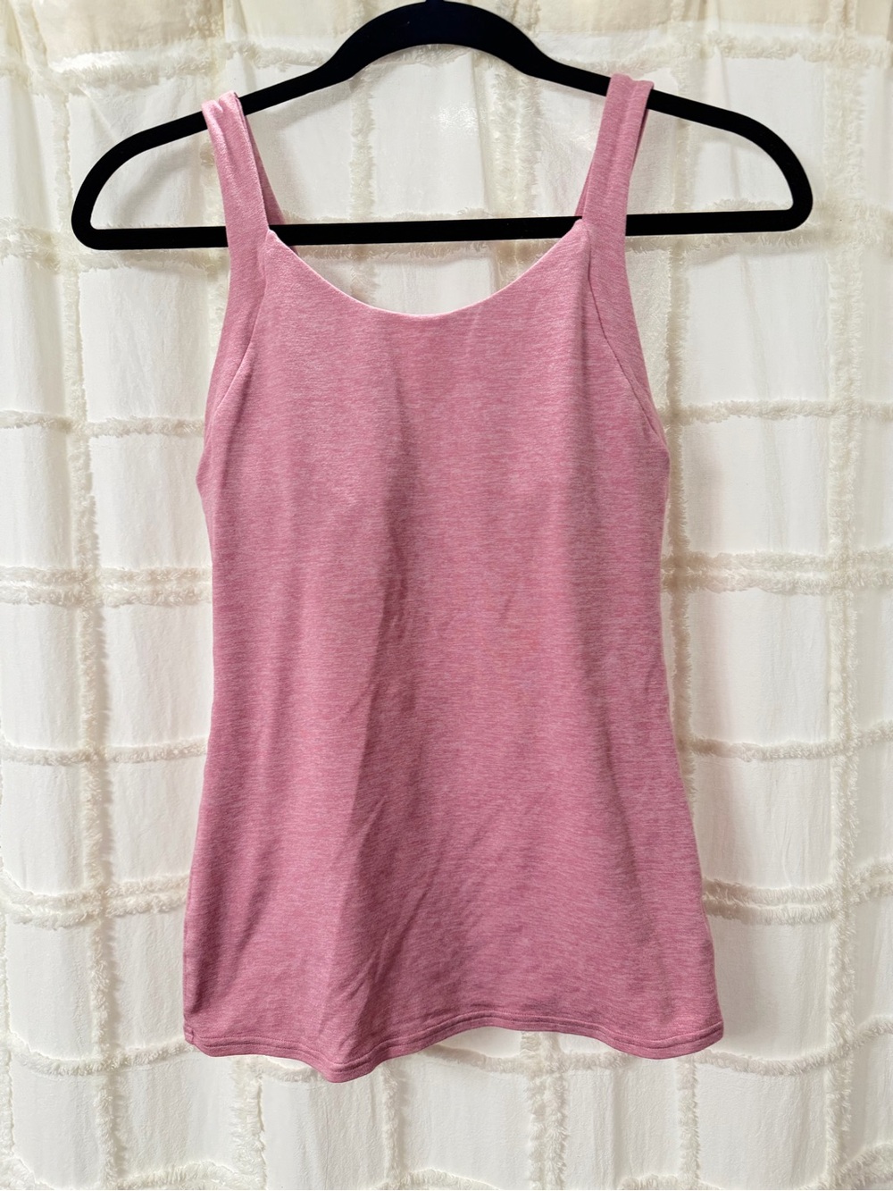 Alo Yoga Pink Women’s Tank Top - Sleeveless Comfort